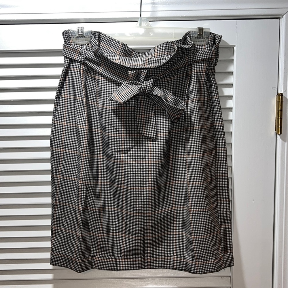 H&M houndstooth pencil skirt